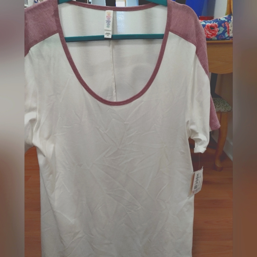 LuLaRoe Classic T